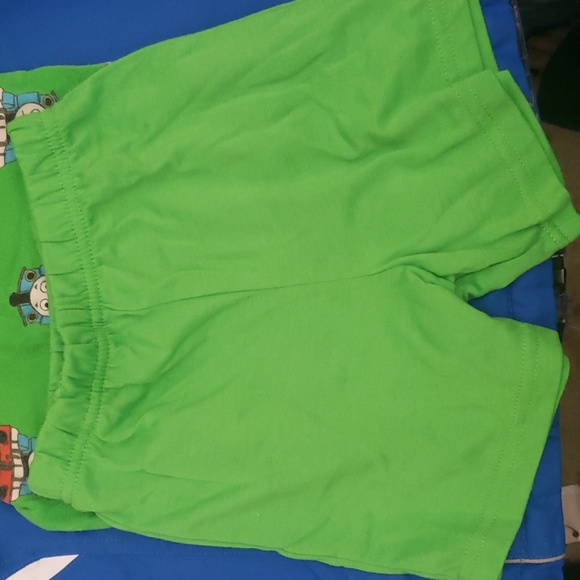 Tomas & Train PJ's - Picture 4 of 5